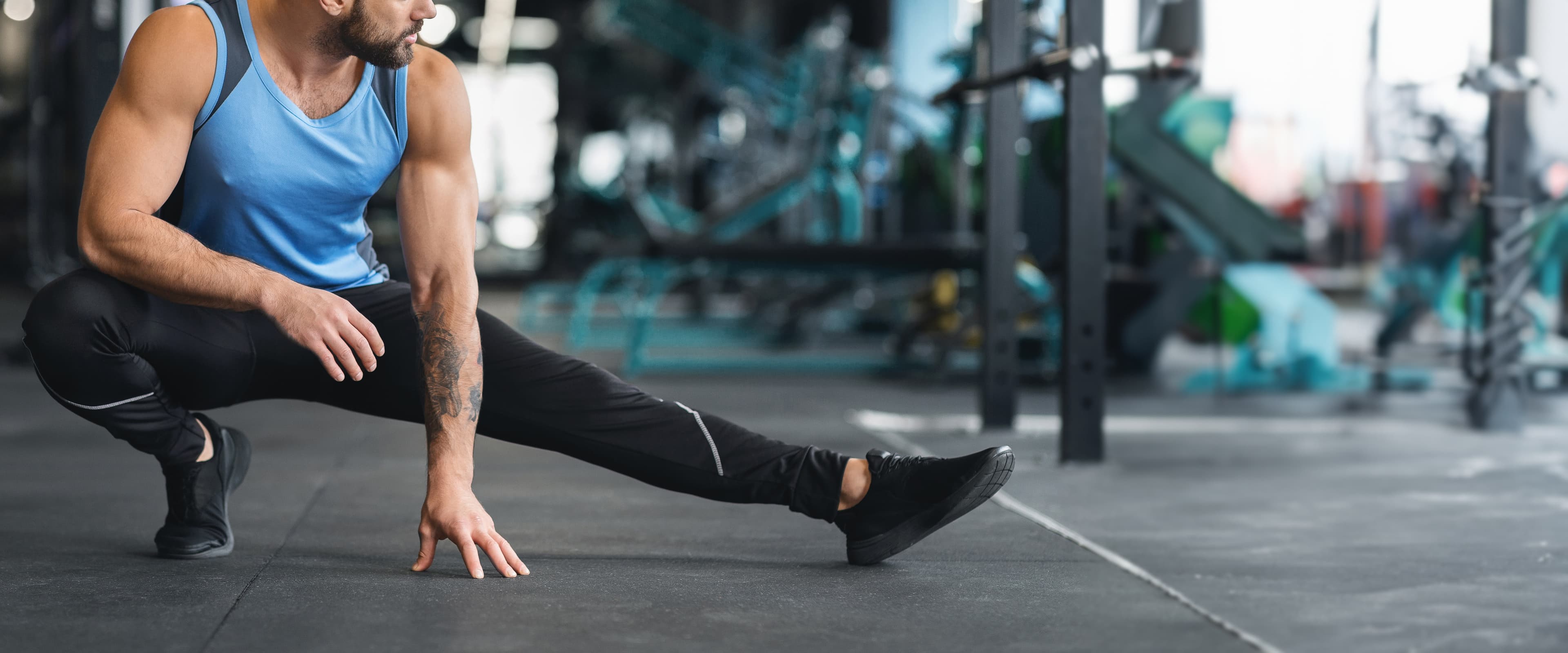 squat and pulse to strengthen lower body
